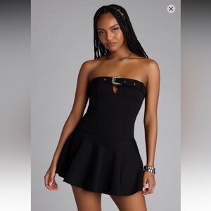 WINDSOR Strapless Romper